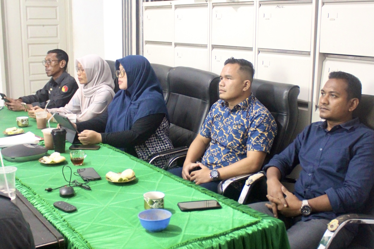 Rapat Manajemen SDM Pengawas dan Kesekretariatan 1