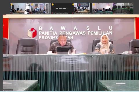 Rapat Evaluasi Kehumasan Triwulan II