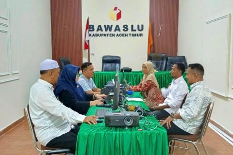 Sengketa Proses Jadi Fokus, Bawaslu Kabupaten Aceh Timur Laksanakan Rapat Pelaksanaan Kegiatan Presenter Bawaslu Membelajarkan Vol. II 01