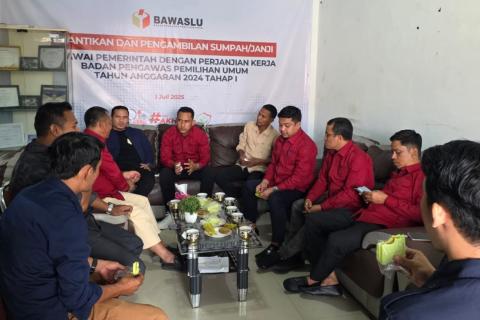 Perkuat Sinergi, Bawaslu Aceh Timur Sambut Kunjungan KIP Bahas PDPB Triwulan III 2026