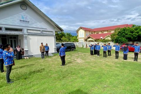 Sumpah Pemuda ke-98 Jadi Momentum Bawaslu Aceh Timur Perkuat Semangat Pengawasan Partisipatif 03
